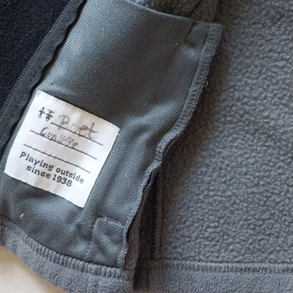 Columbia Black and Gray Zip-up Jacket 3T